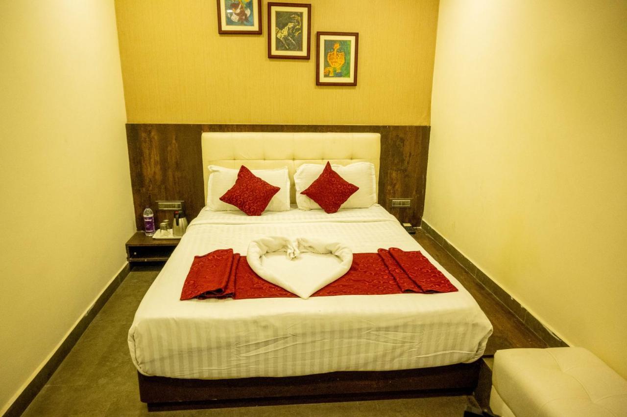 Vinayak Bhavan By Vinayak Hotels Brahmapur Exterior photo
