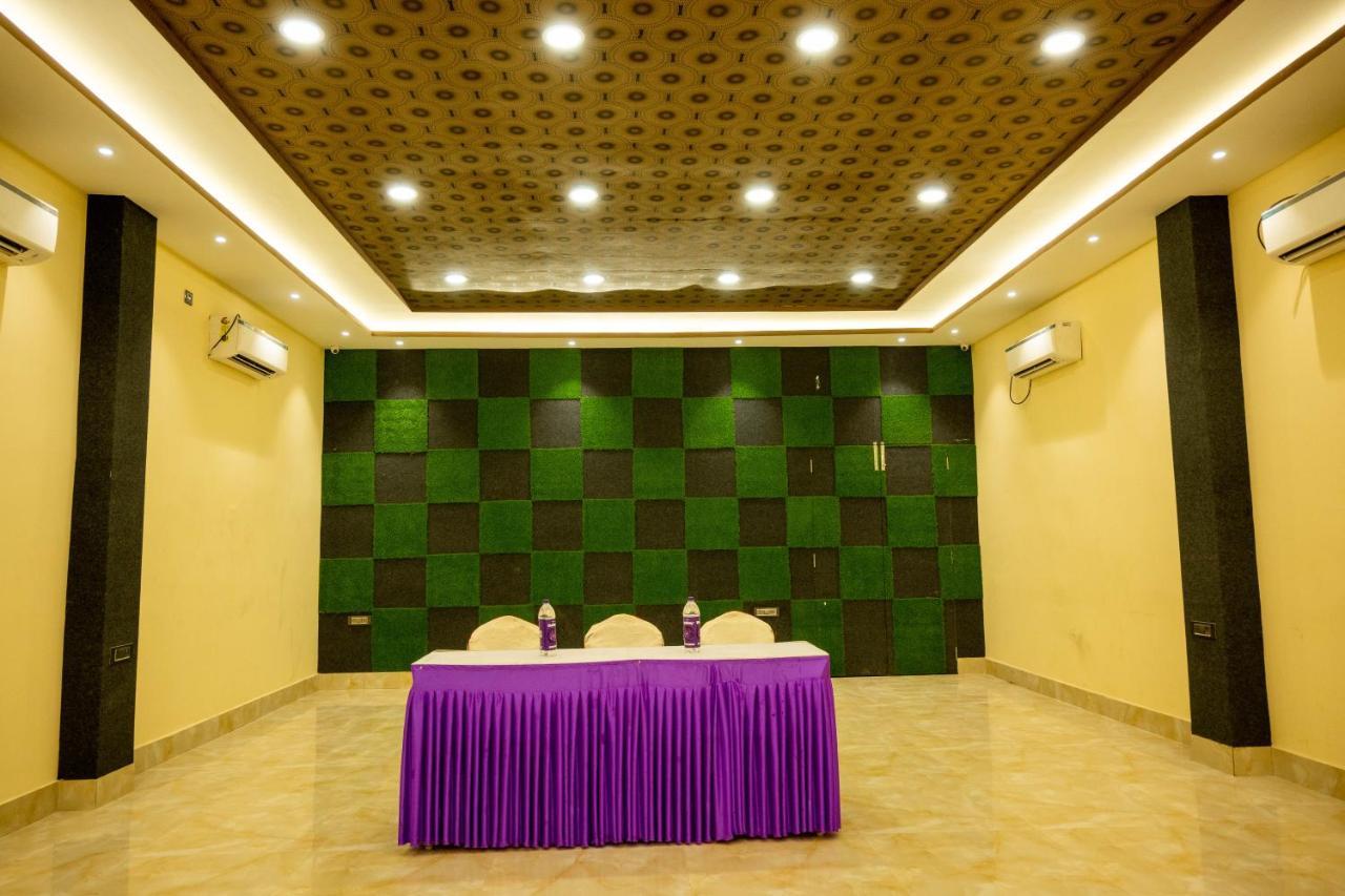 Vinayak Bhavan By Vinayak Hotels Brahmapur Exterior photo