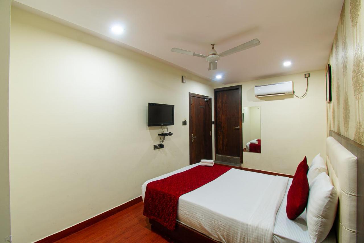 Vinayak Bhavan By Vinayak Hotels Brahmapur Exterior photo
